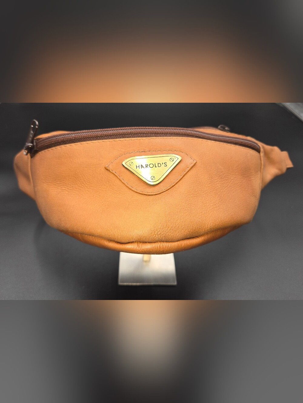 Harold's Vintage 80s-90s Leather Fanny Pack‎ Belt Bag Tan